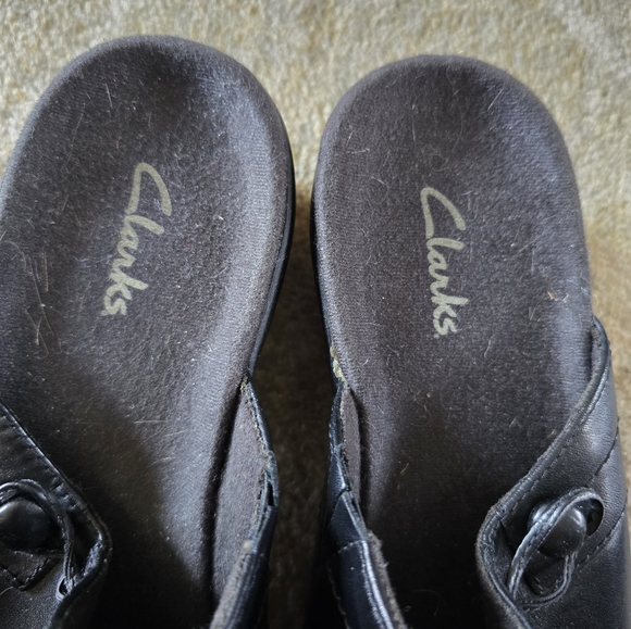 Clarks - Picture 4 of 4